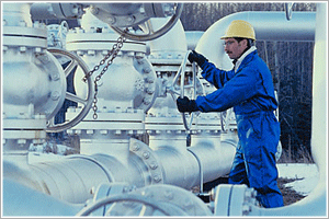 惠誉：压力下的APAC油和气体