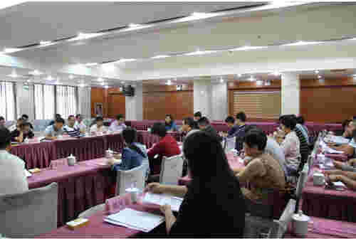 贵州大数据村域经济服务社规模化发展推进会在贵阳召开