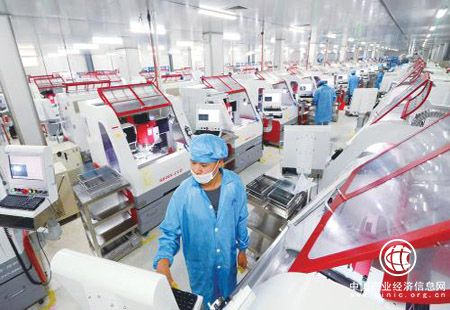 我国供给侧结构性改革深入推进 促进产业结构持续优化