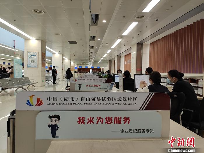 政府部门争当“店小二”,湖北企业开办再提速