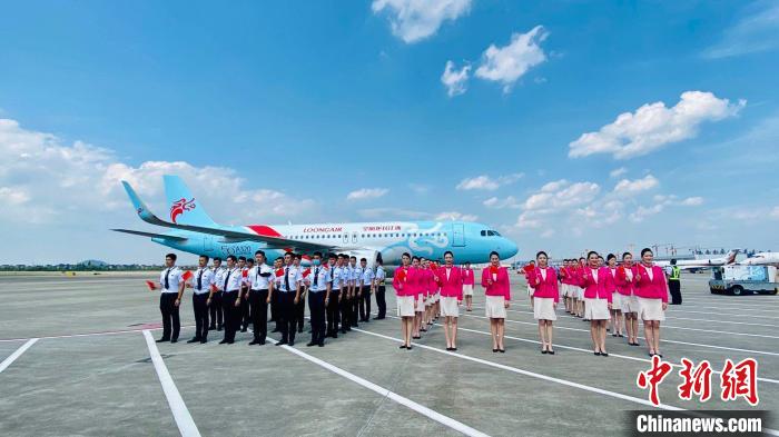长龙航空迎第50架飞机 浙江补中型航企空白
