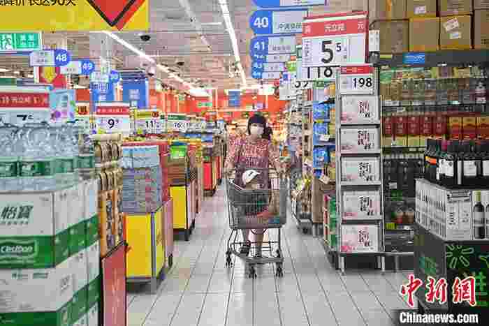 上半年中国CPI同比涨3.8%