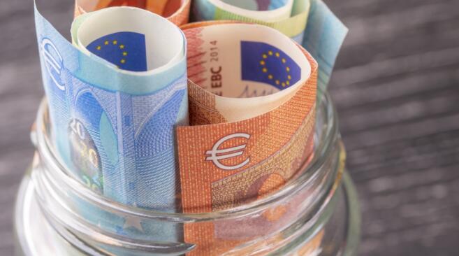 爱尔兰中央统计局新数据显示家庭财富创3128亿欧元新高